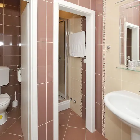 Apartmani Trogir Апартаменты *