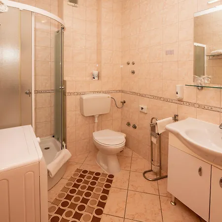 Апартаменты Apartmani Trogir Трогир