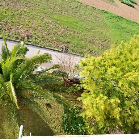 Apartmani Trogir Трогир