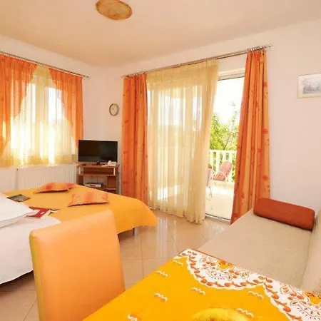 Apartmani Trogir Трогир