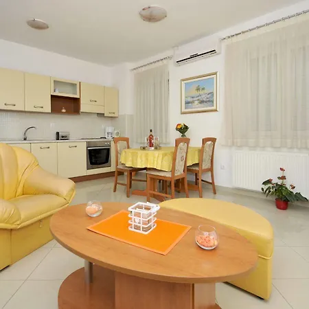 Apartmani Trogir Apartment *