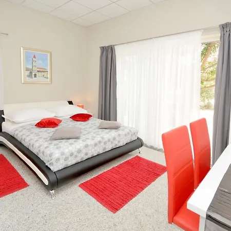 Apartmani Trogir