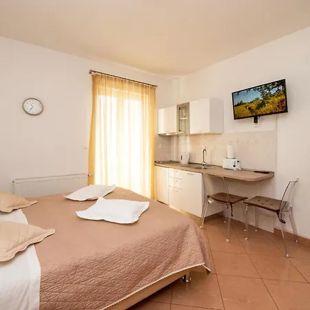 Apartmani Trogir * Trogir