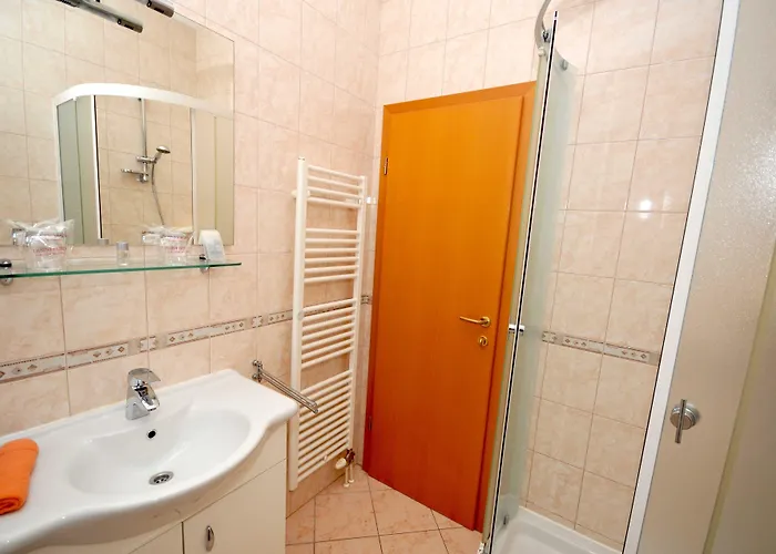 Apartmani Trogir Διαμέρισμα *