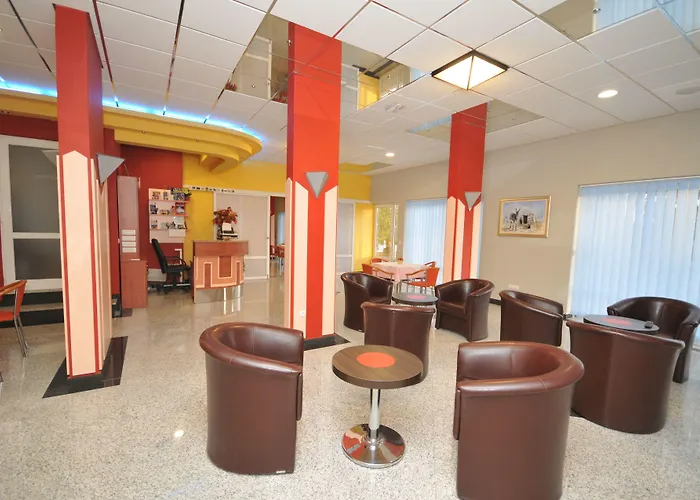 Apartmani Trogir Апартаменти *