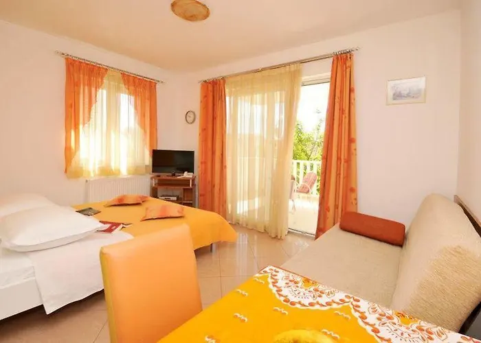 Apartmani Trogir Трогір