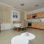 托里吉尔公寓酒店 公寓 特罗吉尔