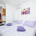 托里吉尔公寓酒店 公寓 特罗吉尔